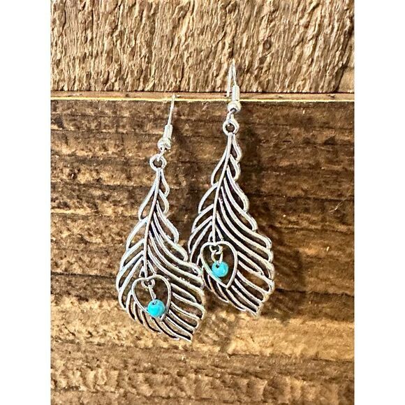 Boho Vintage Chic Southwestern Feather Dangle Wire Earrings, Silver Plated, Gif - Picture 4 of 10